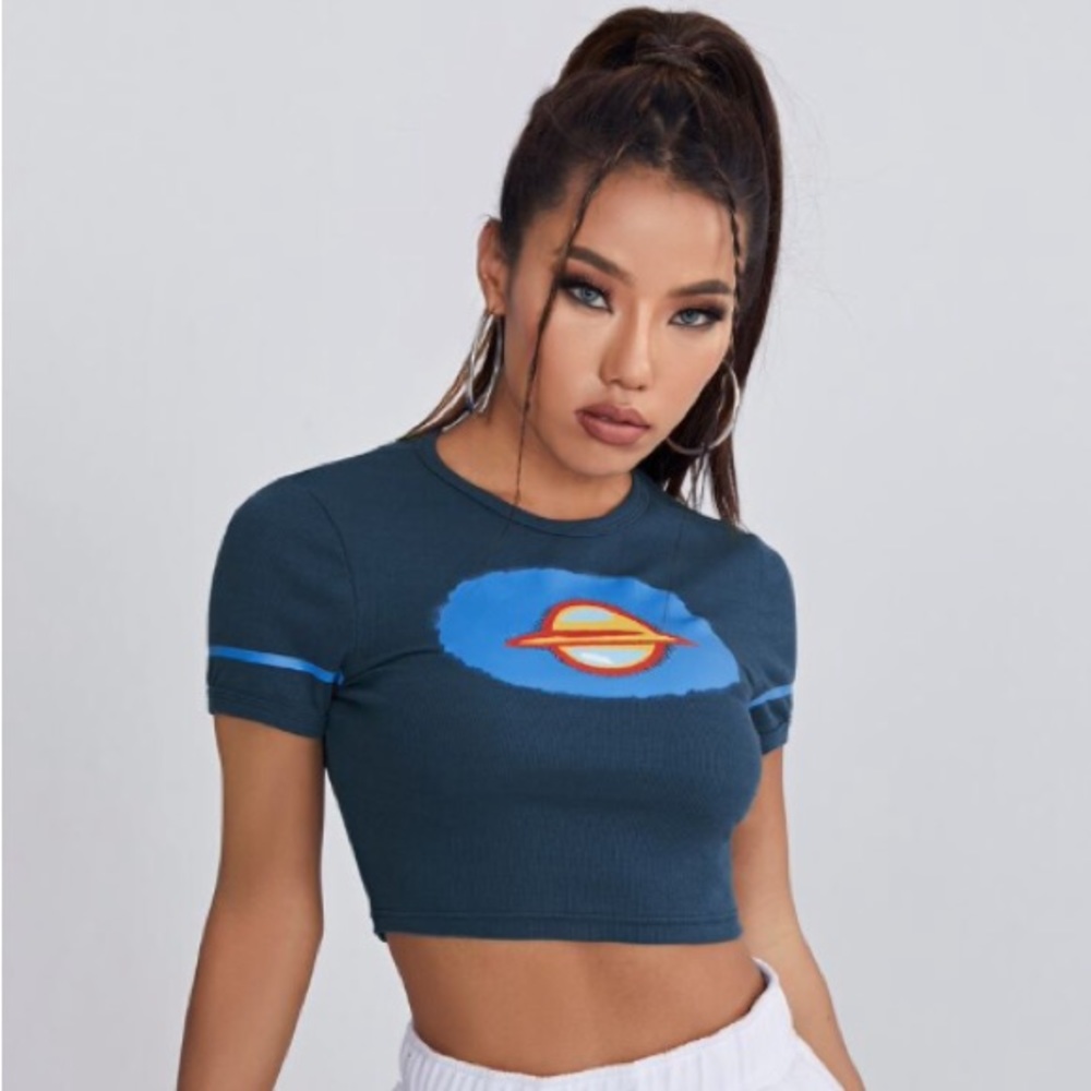 SHEIN Graphic Rib-Knit Crop Tee